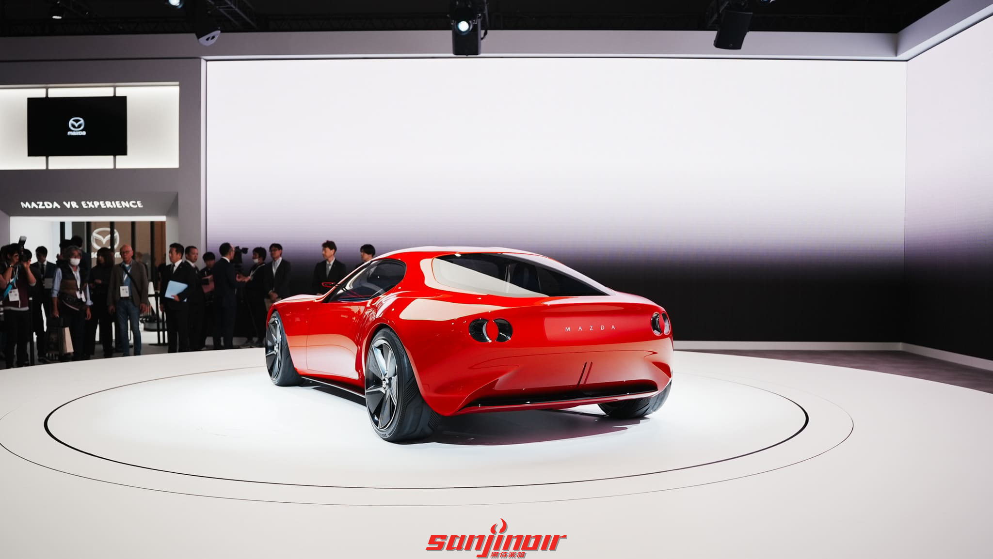 The MAZDA ICONIC SP, compact sports car concept 