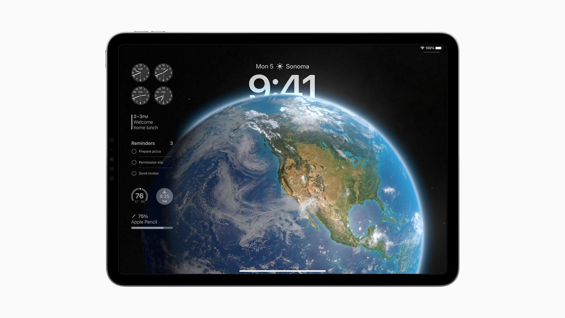 Apple Wwdc23 Ipados 17 Lock Screen Earth With Widgets 230605 Big.jpg.large 2x