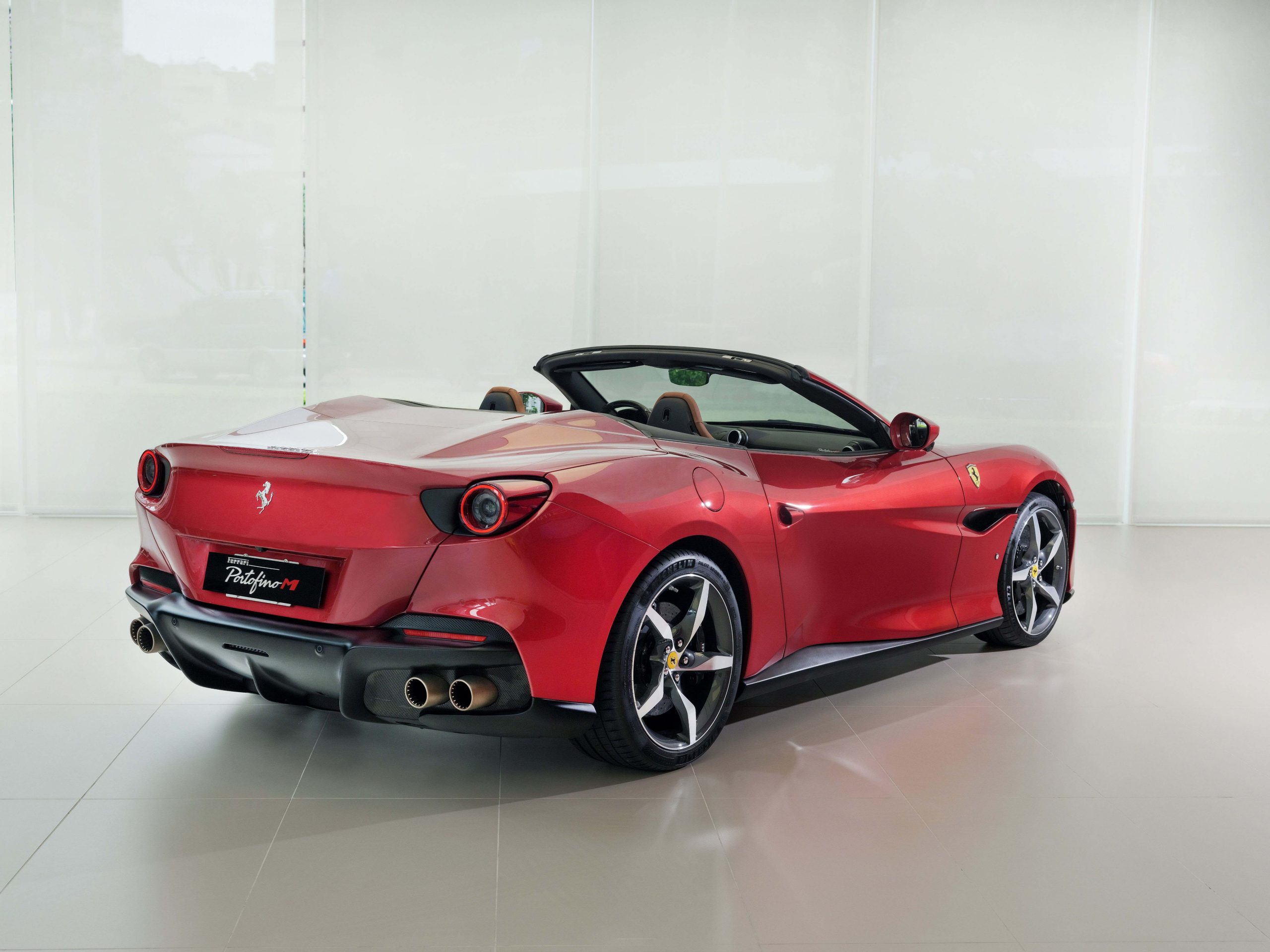 Ferrari portofino двигатель